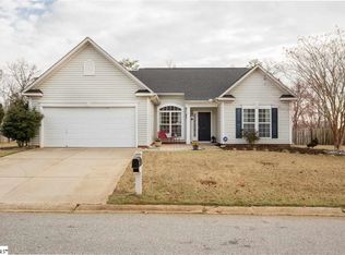 11 Renforth Rd, Simpsonville, SC 29681
