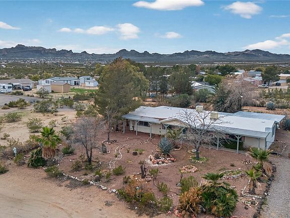 2nd image of 3541 N Laguna Rd