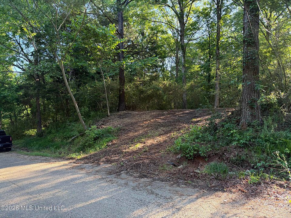 1st image of 226 Ferrell Rd