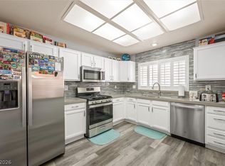 8900 Stoney Point Dr, Las Vegas, NV 89134