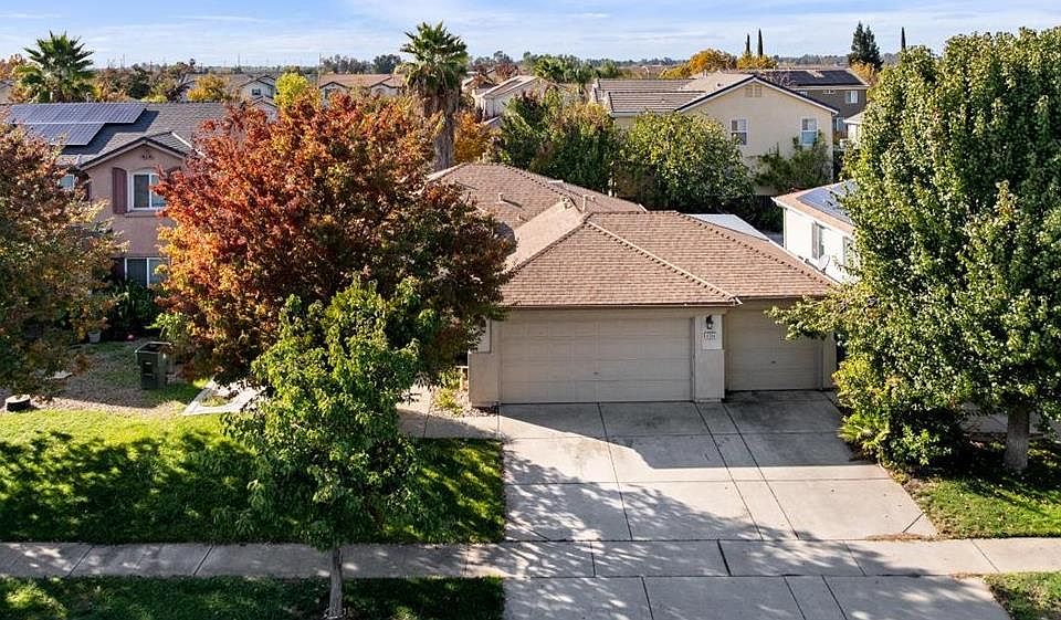 1st image of 4304 Bluebell Ave