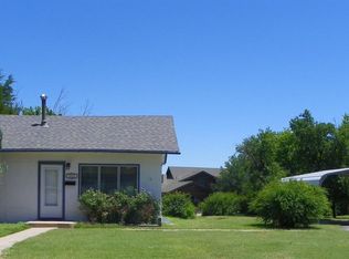 298 9th St, Phillipsburg, KS 67661