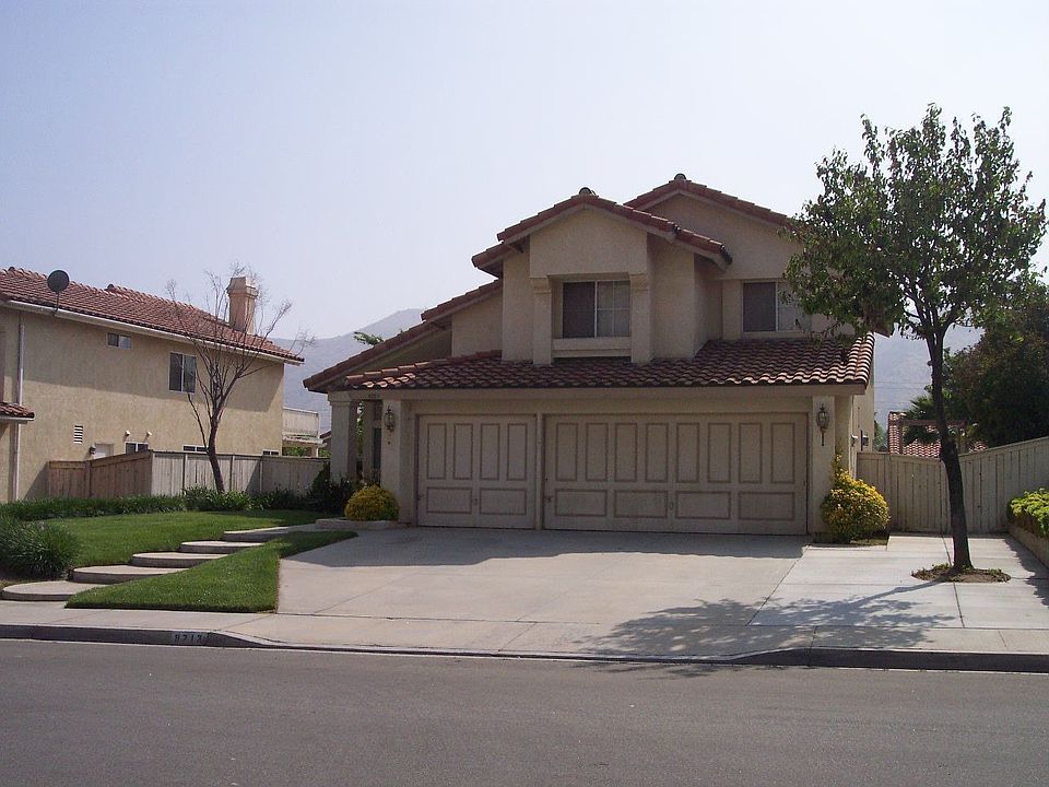 Courtesy of Mary Ann Mallory Park Place GMAC Real Estate