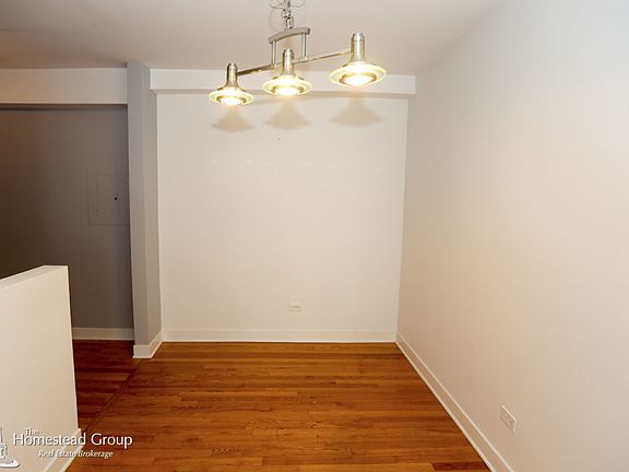 4th image of 625 W Wrightwood Ave #P-13