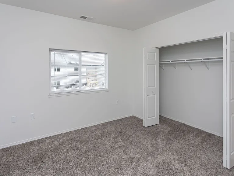 4001 N Olympia Dr #233 — Photo 9