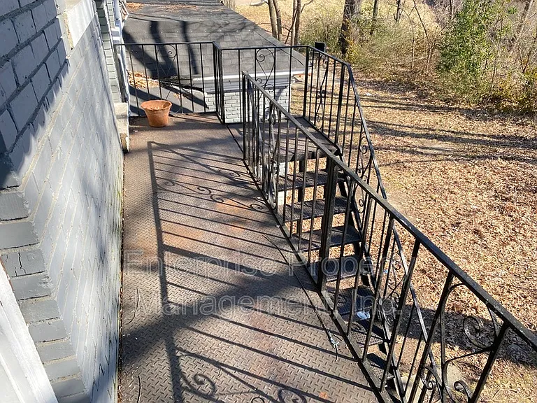 1111 N Parkway Ave #6 — Photo 15
