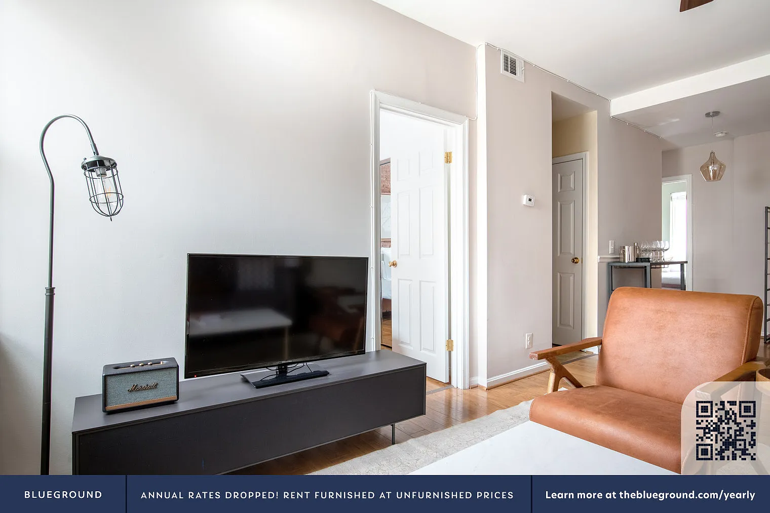 2 bed, 1.0 bath, 602 sqft, $2,070 — Photo 2