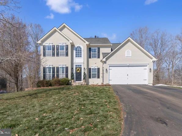 6149 Hawser Dr, King George, VA 22485