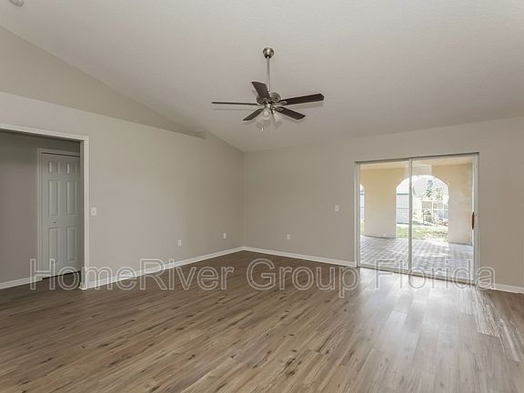 4th image of 7516 Jessamine Dr