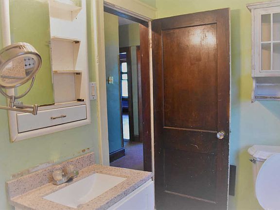 5th image of 773 Kimball Pl