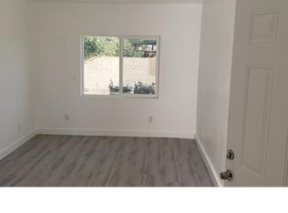 800 W Devonshire Ave, Hemet, CA 92543