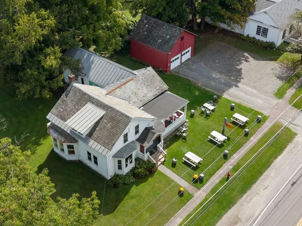 208 Main Street, Cambridge, VT 05444