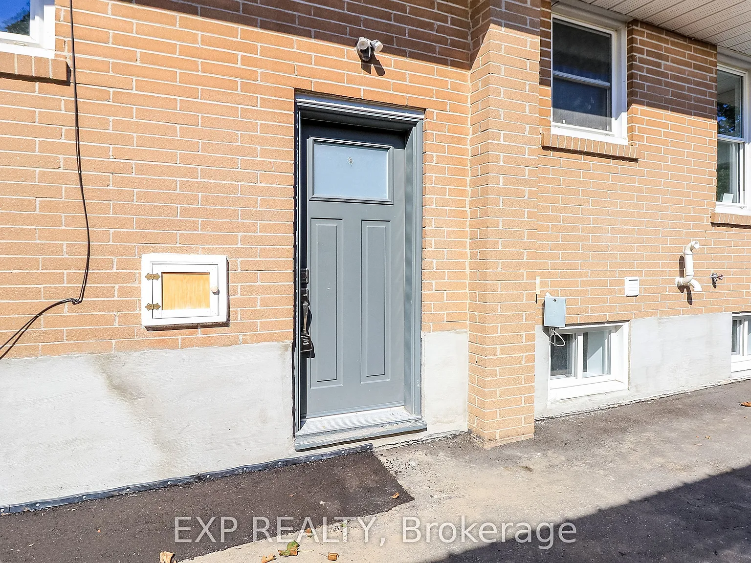 2 bed, $2,200 — Photo 4