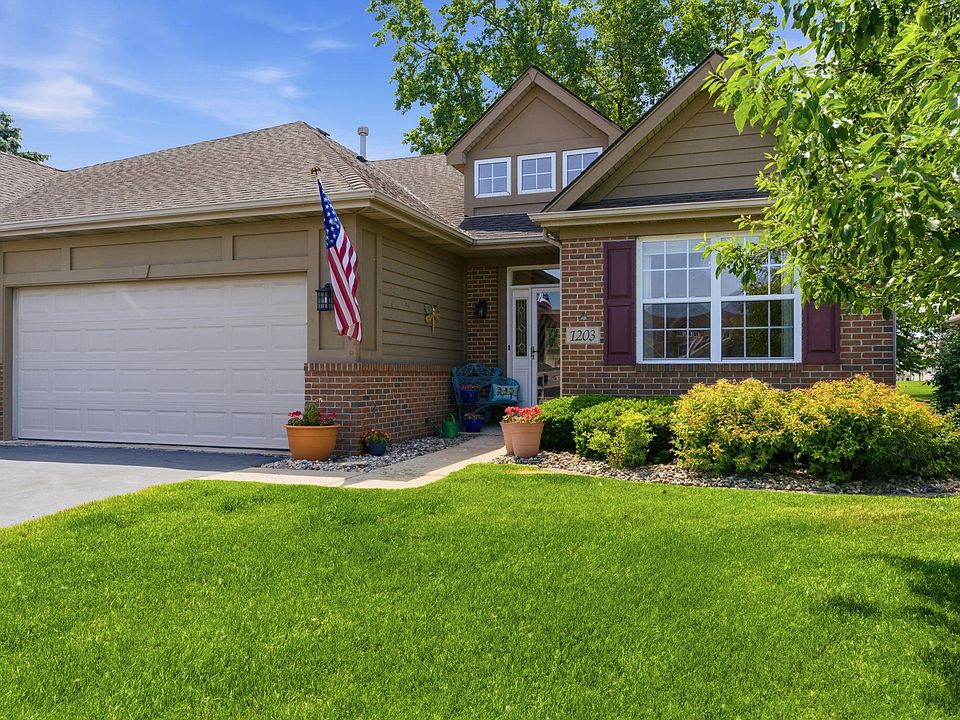 1st image of 1203 Poppyfield Pl