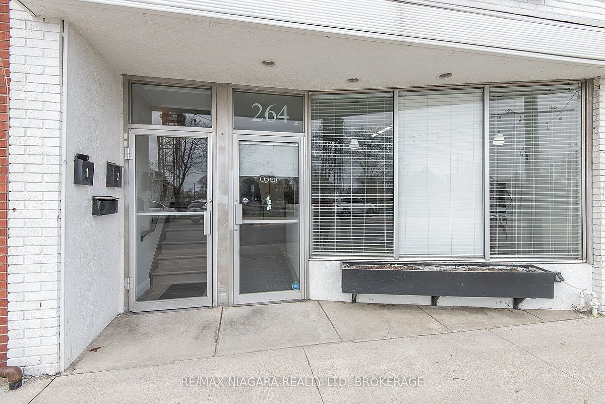 Building Photo - 264 West St #2