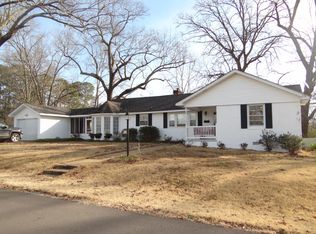 105 Chambers St, Corinth, MS 38834