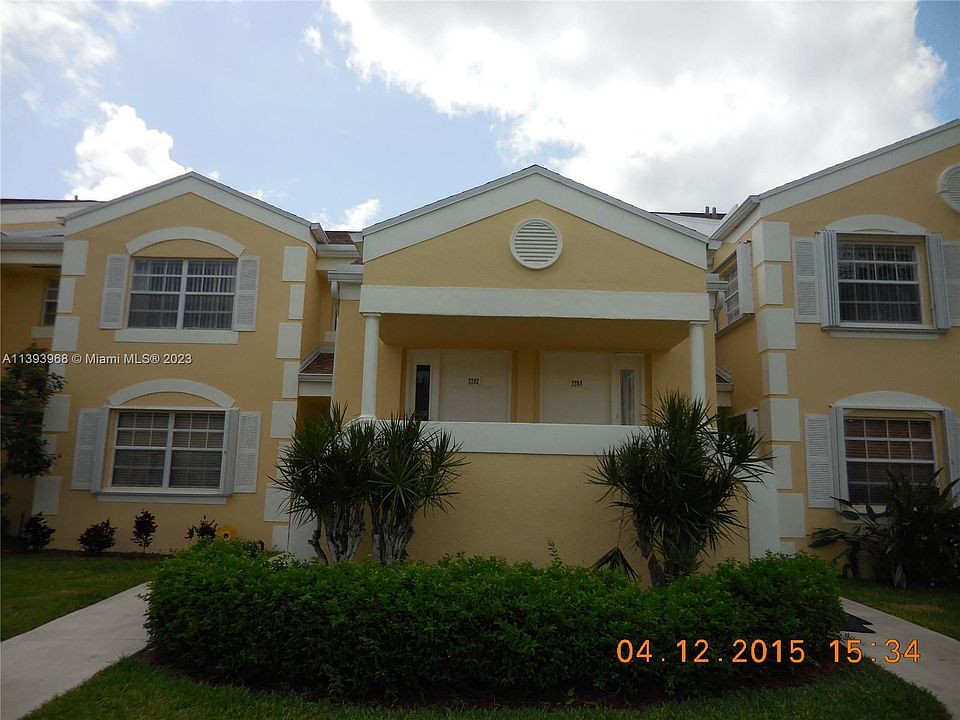 1st image of 2282 SE 27th Dr #203-7G