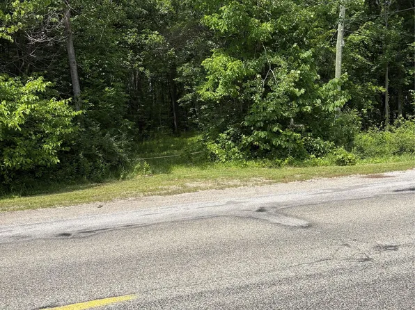 5296 County Line Rd, Lenox, MI 48048