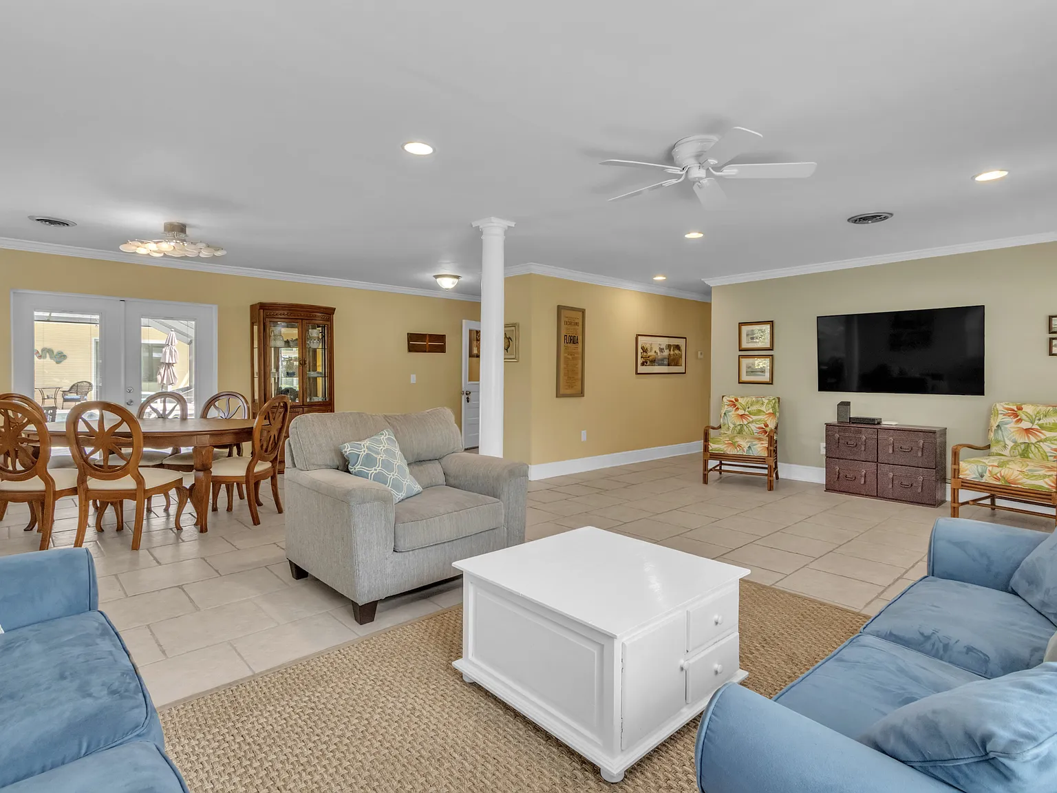 4 bed, 2409 sqft, $3,400 — Photo 3