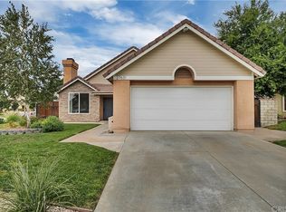 27631 Buckskin Dr, Castaic, CA 91384