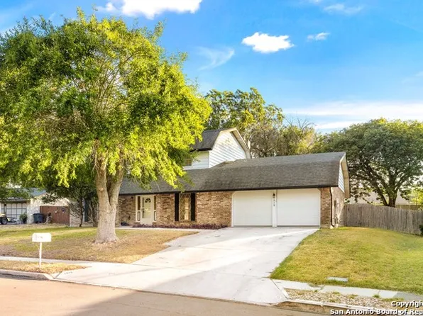 5018 Risada, San Antonio, TX 78233