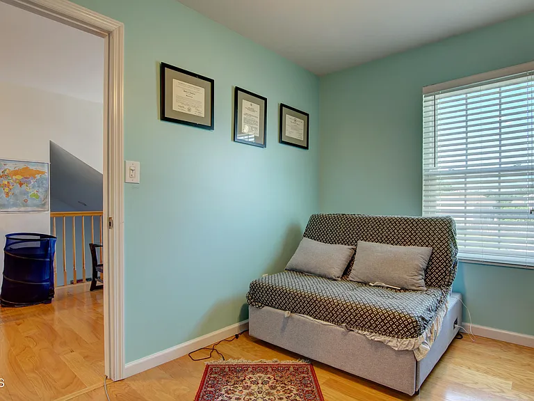 187 Kentucky Way — Photo 19