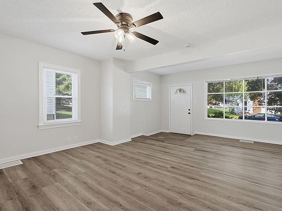 4th image of 424 20th St