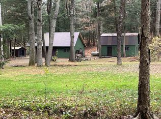 108 Wellington Hill Rd W, Putney, VT 05346