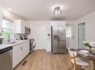 1443 N Delphine Ave, Waynesboro, VA 22980