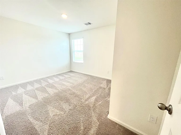 5915 Grantgrala Dr — Photo 10
