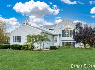 15033 Treevalley Dr NE, Cedar Springs, MI 49319