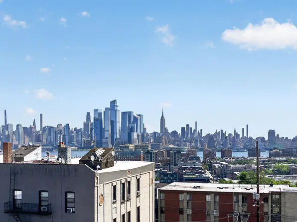 315 7th St APT 601, Union City, NJ 07087