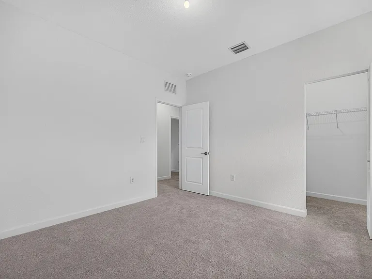 2444 SE 29th Dr #A — Photo 11