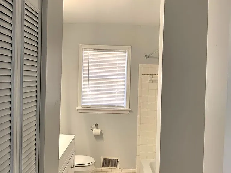 3311 Mid Dale Ln — Photo 9