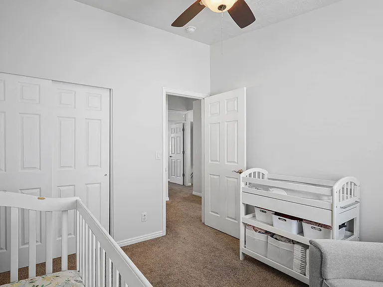 140 Bamberger Rd — Photo 20