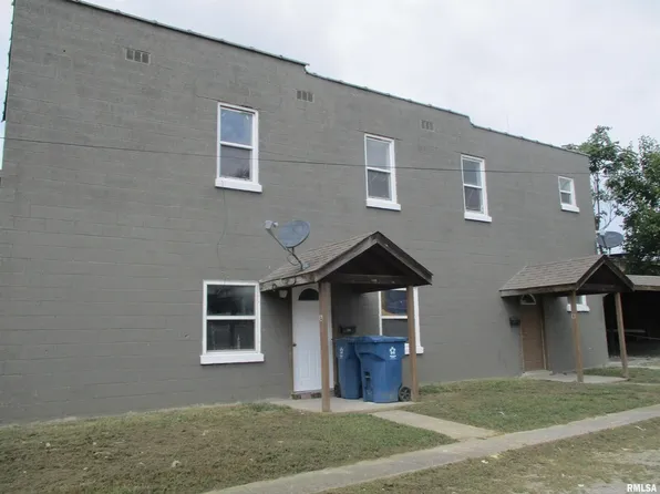 101 E Webster St, Benton, IL 62812