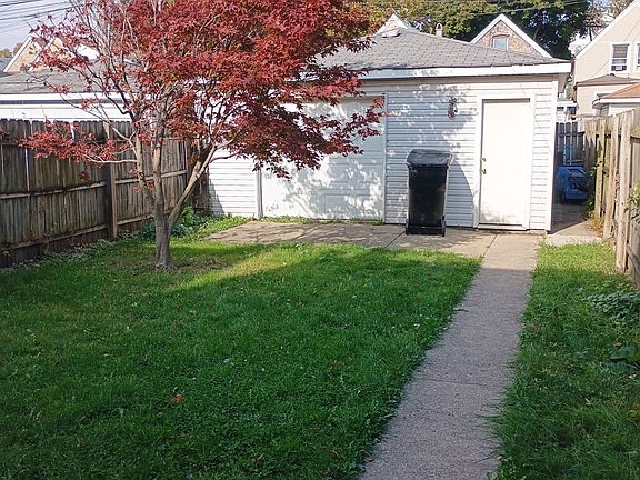 4th image of 3534 W Le Moyne St