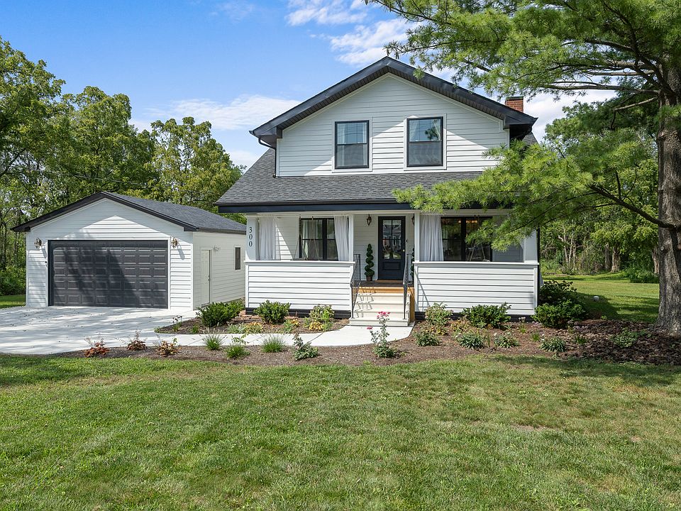 1st image of 300 Geneva Rd