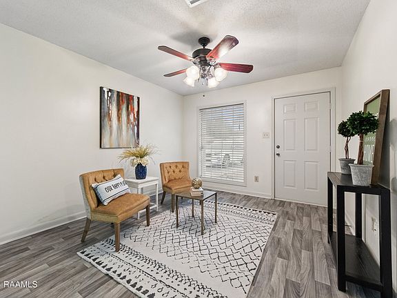 3rd image of 125 Nyoka Cir