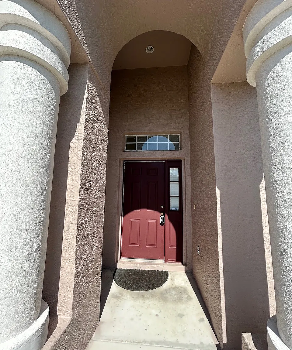 3 bed, 1992 sqft, $2,850 — Photo 4