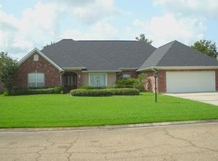 3 Oakley Dr, Hammond, LA 70401
