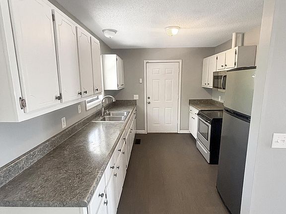 4th image of 320 Riceville Rd