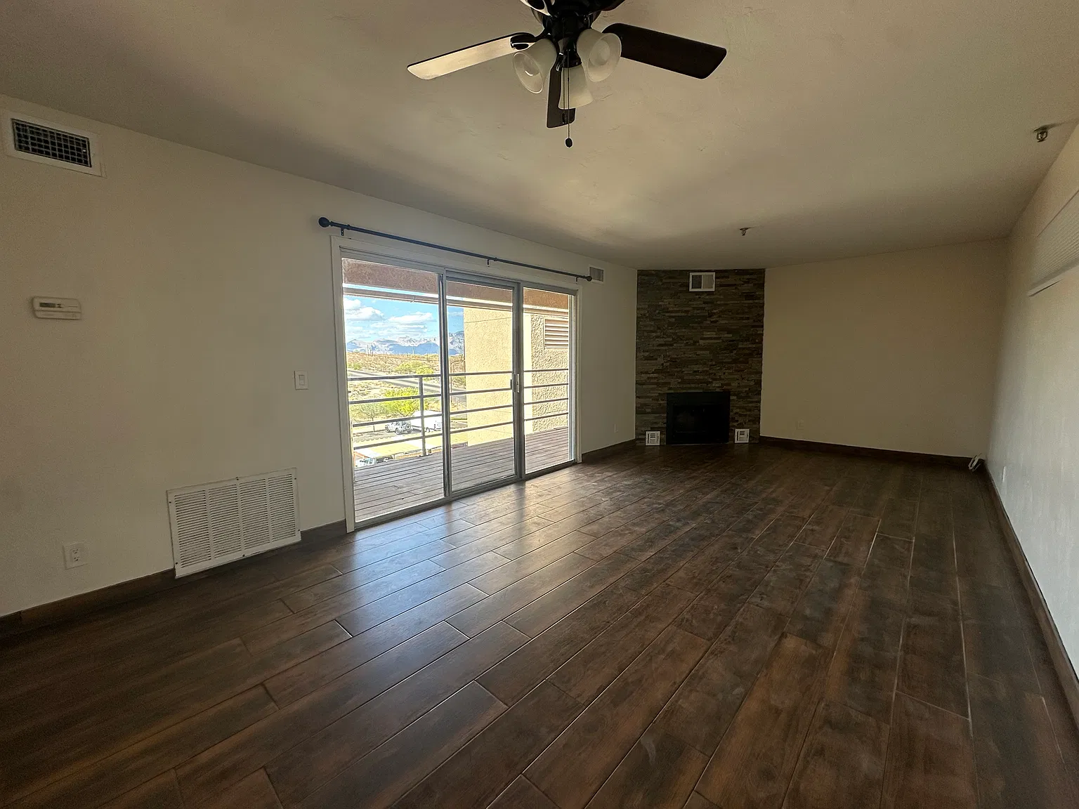 2601 W Broadway Blvd — Photo 2