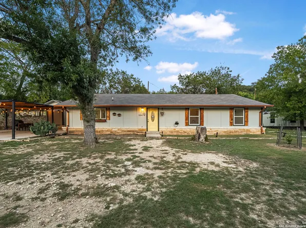 133 Alamo, Pipe Creek, TX 78063
