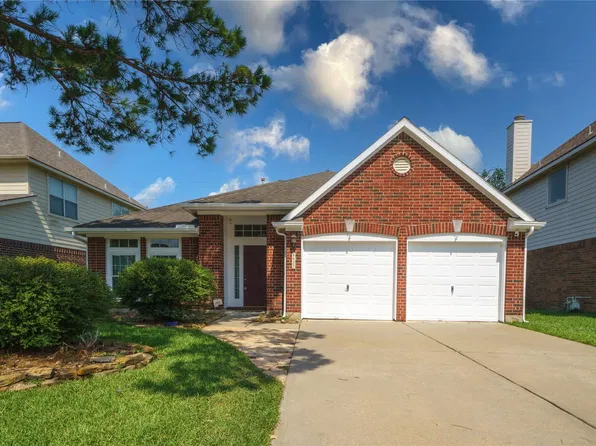 9927 Autumn Way Dr, Houston, TX 77064