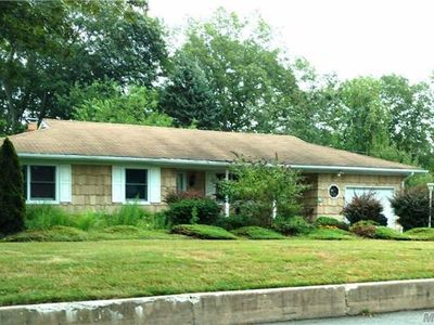 215 Alexander Ave, Nesconset, NY, 11767