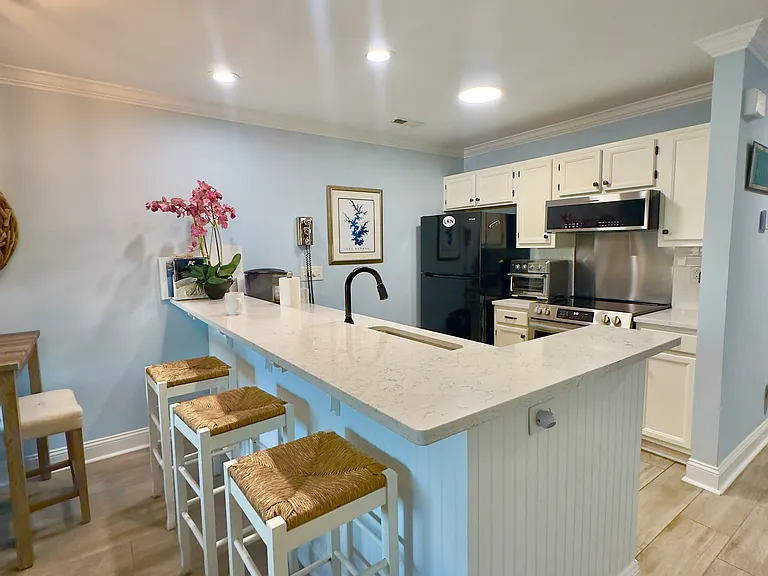18713 Vineyard Point Ln — Photo 16