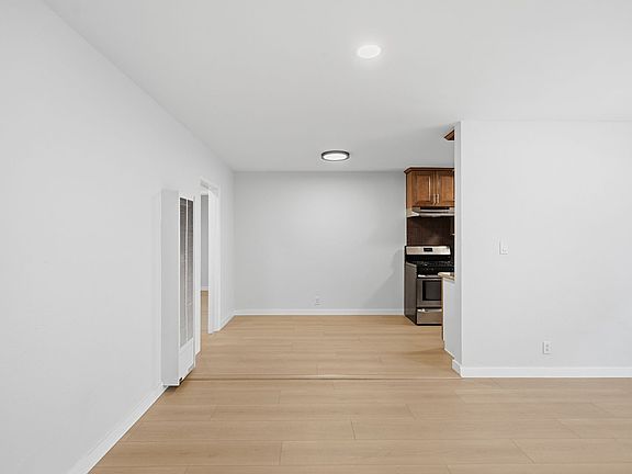 2nd image of 14616 Magnolia Blvd APT 2