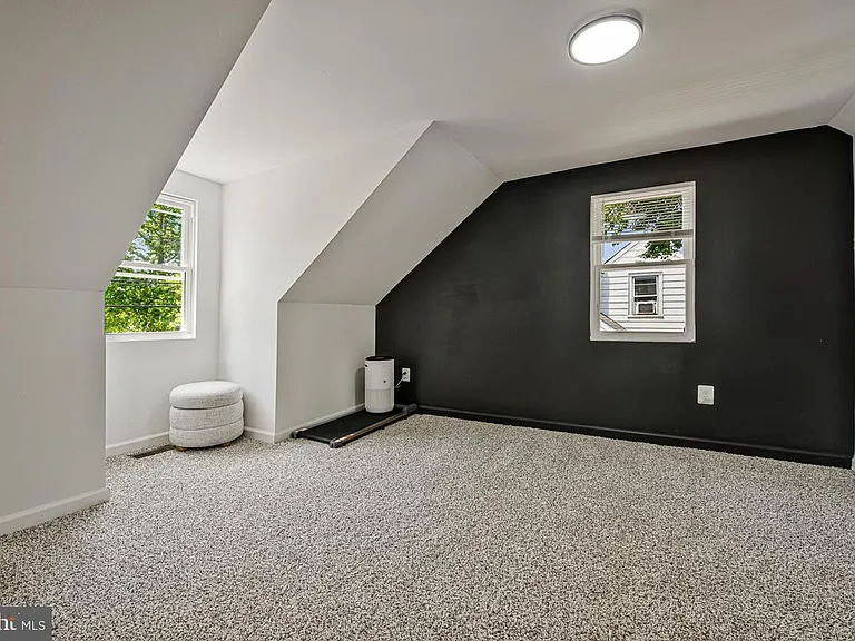 3704 Hamilton St — Photo 23