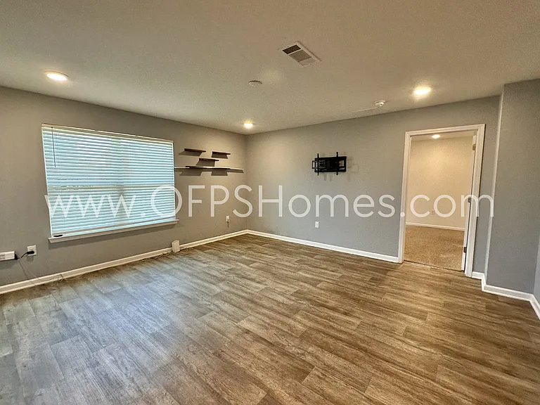 812 Moorhen Way — Photo 19